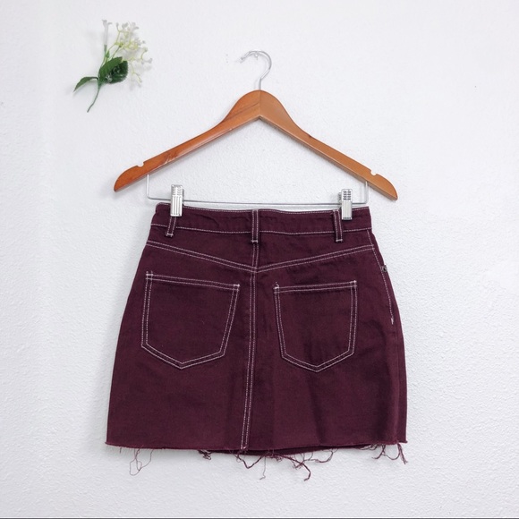 Maroon Contrast Lace Stitching Distressed Hem
Skirt - Picture 2 of 7